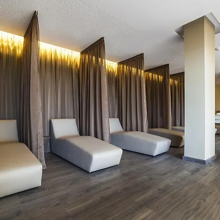 Otel Serrano Palace